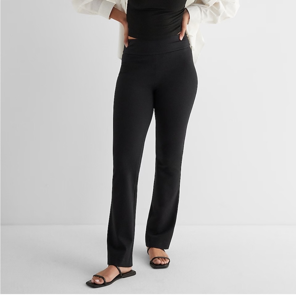 Express Columnist Barely Boot Mid Rise Size 2 Sho… - image 1